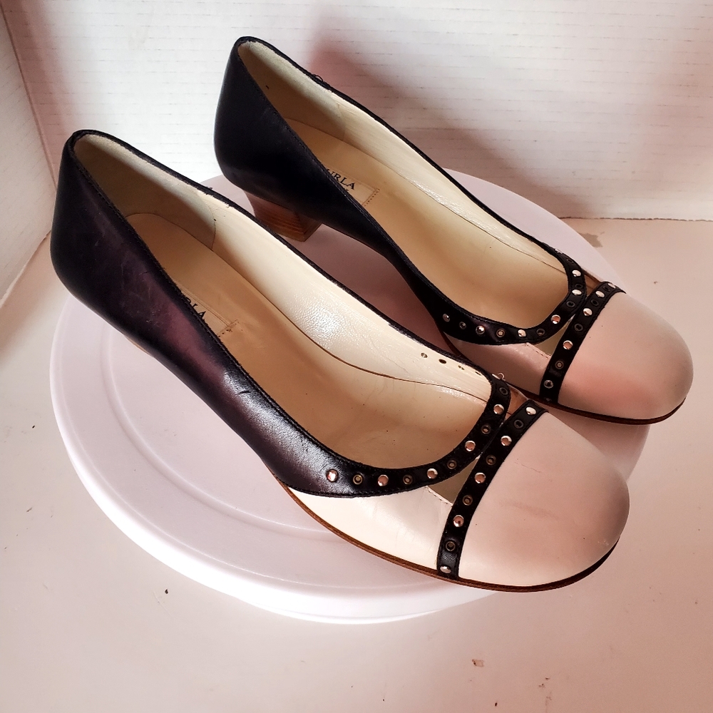Furla Black & Cream Leather Low Heeled Pumps Size 6 Or 37
